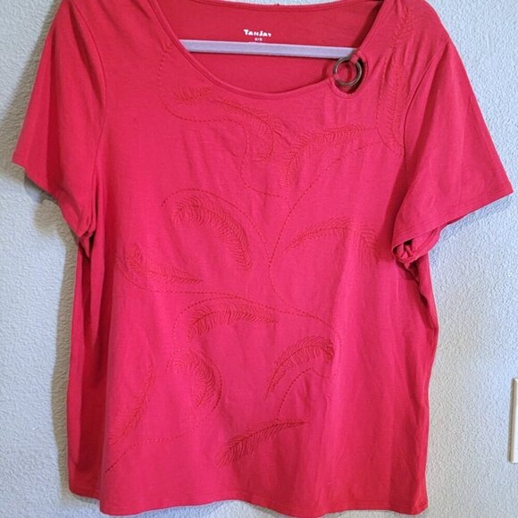 TanJay Red Short Sleeved Scoop Neckline Casual Top in Size Medium - Picture 6 of 7
